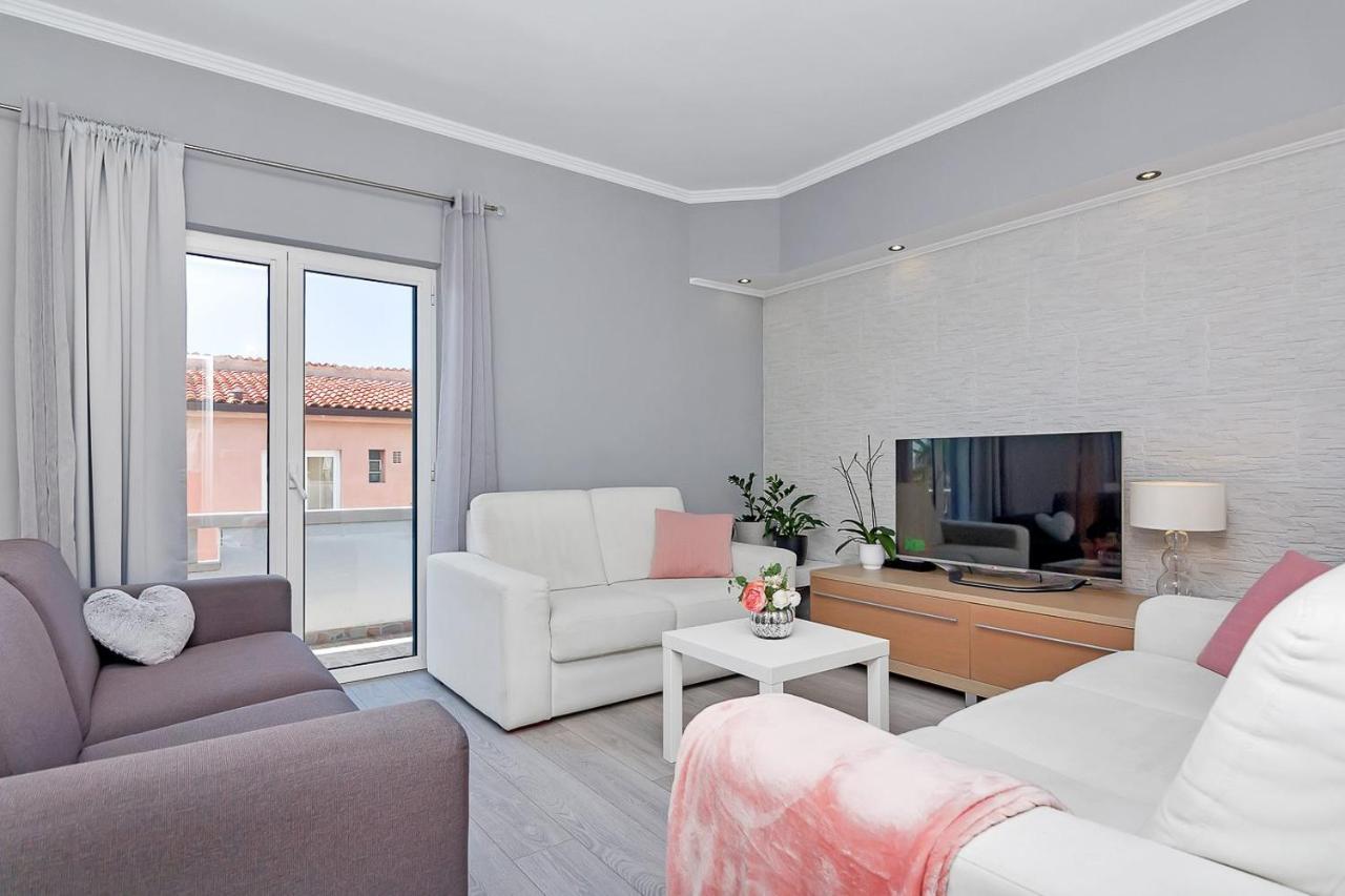 Apartments Gisela Makarska Esterno foto